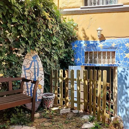 Casa Gaudi